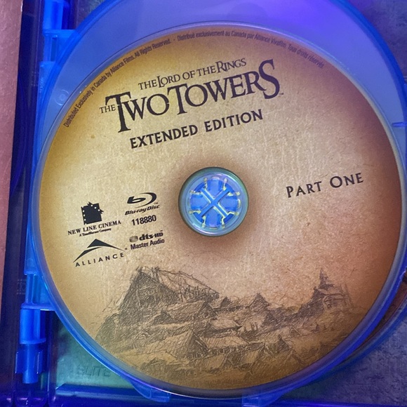 The Lord of the Rings Trilogy Extended Edition Blu Ray - Picture 6 of 7